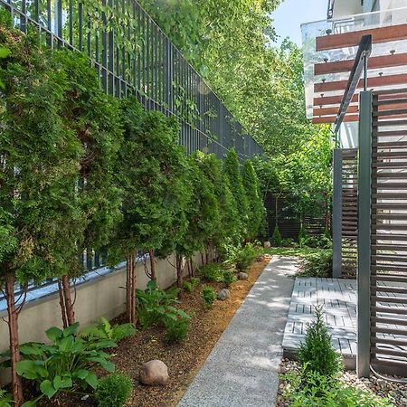 Apartment Powisle With Garage Варшава Екстер'єр фото