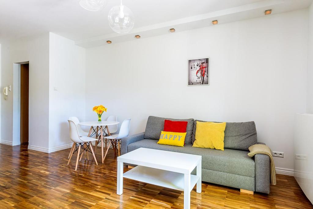 Apartment Powisle With Garage Варшава Екстер'єр фото