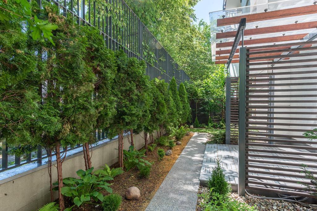 Apartment Powisle With Garage Варшава Екстер'єр фото